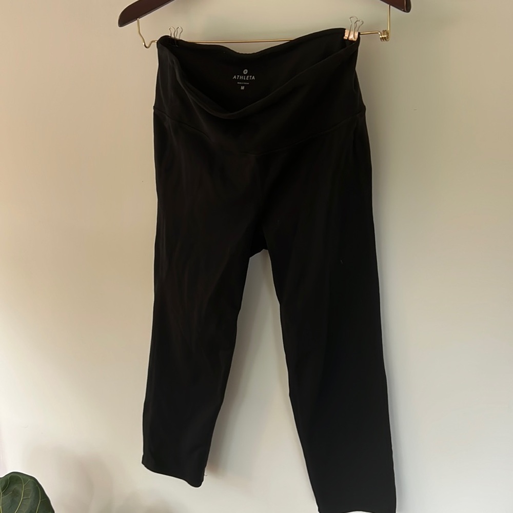 Athleta Cropped Black Leggings M